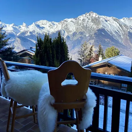 Belle Poncke Domek alpejski *